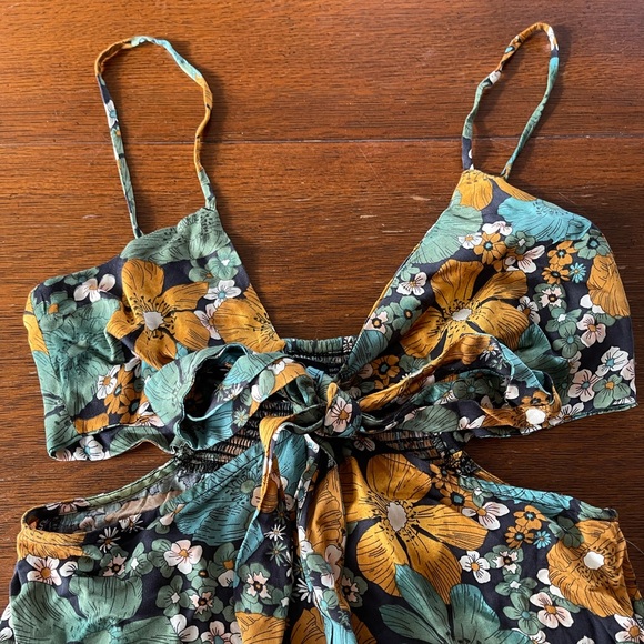 Volcom Floral Dress - Picture 2 of 6